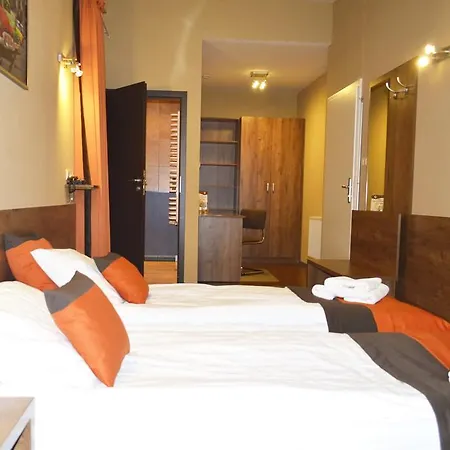 Hotel Ajax Janki