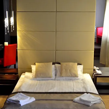 Hotel Ajax Janki