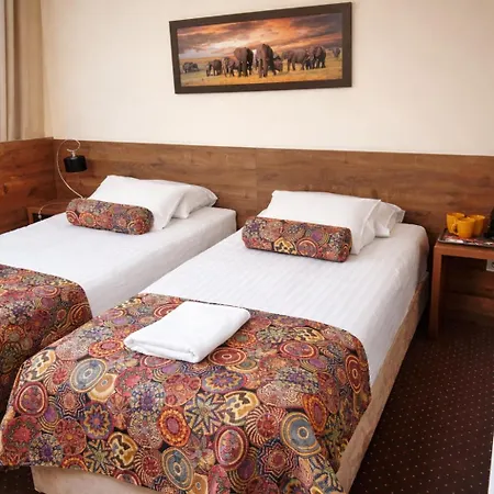 Ajax Hotel Janki