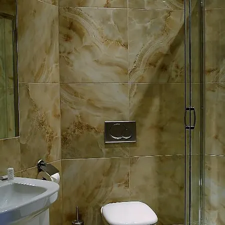 Hotel Ajax Janki
